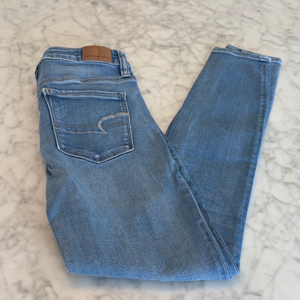 American Eagle Outfitters Light Blue Skinny Jeans Size 4